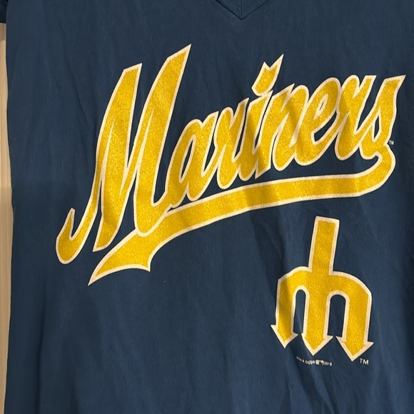 Seattle Mariners V-neck T-shirt Small - Picture 3 of 5